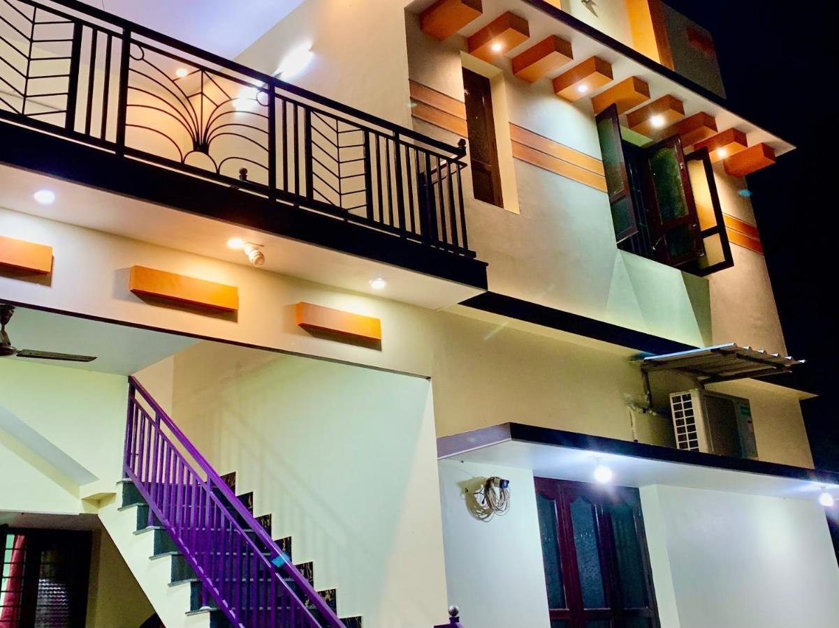Tamizh Nest - தமிழ்க்குடில் Villa Kanyakumari Exteriör bild